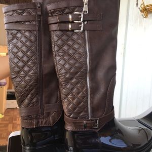 Black and brown raining boots